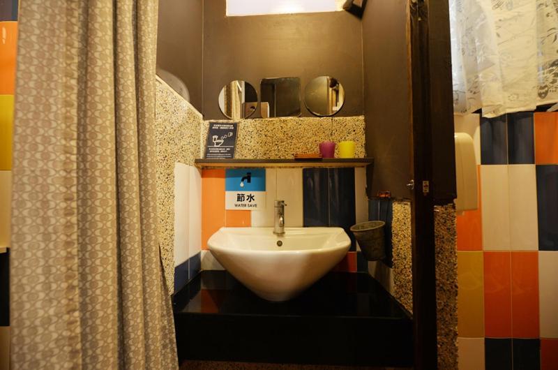 Sha Feng Lu Dian Bed and Breakfast Magong Buitenkant foto